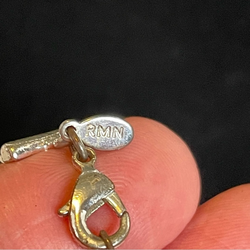 Elegant Double-Strand Faux Pearl Choker Necklace - Picture 4 of 6